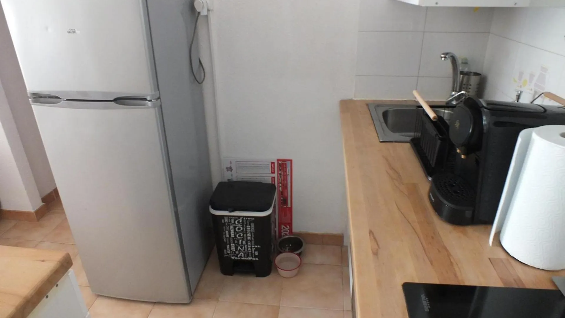 Apartamento Renovado Cerca De La Playa Con Terraza Para 4 Personas En Roses - Es-204-73 Spanien